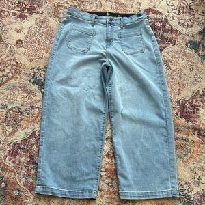 Light Blue Denim Wide legged Cropped Jeans. St John’s Bay. Size 10